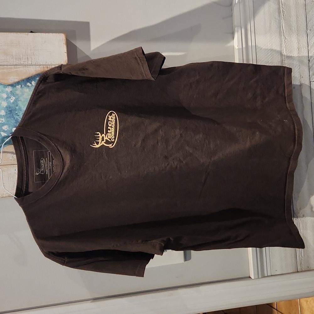 EUC Buck Commander Men's sz XL Tshirt 100% cotton